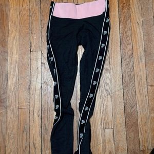 Pink leggins
